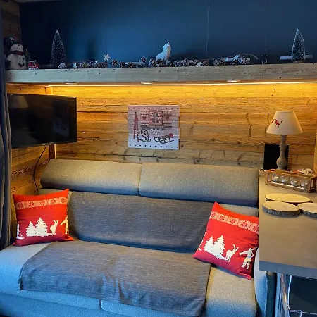Apartment Olympie, Avec Balcon Et Vue Montagne, Aux Pieds, Meribel-mottaret Meribel